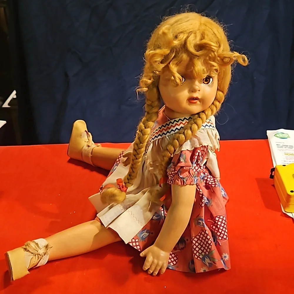 20" Antique Horsman Composition Art Doll - Picture 6 of 12